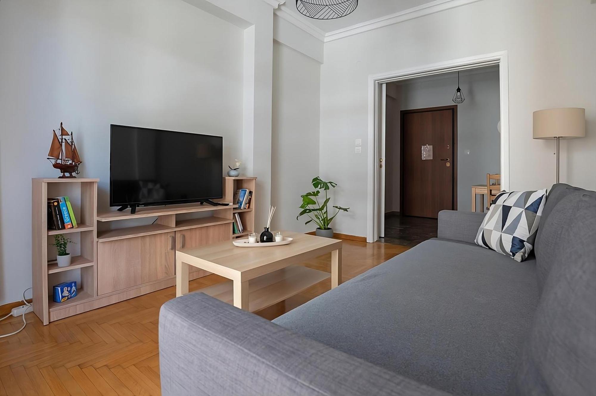 Entire Apt, 3Rd Floor, 1 Bedroom Athene Buitenkant foto
