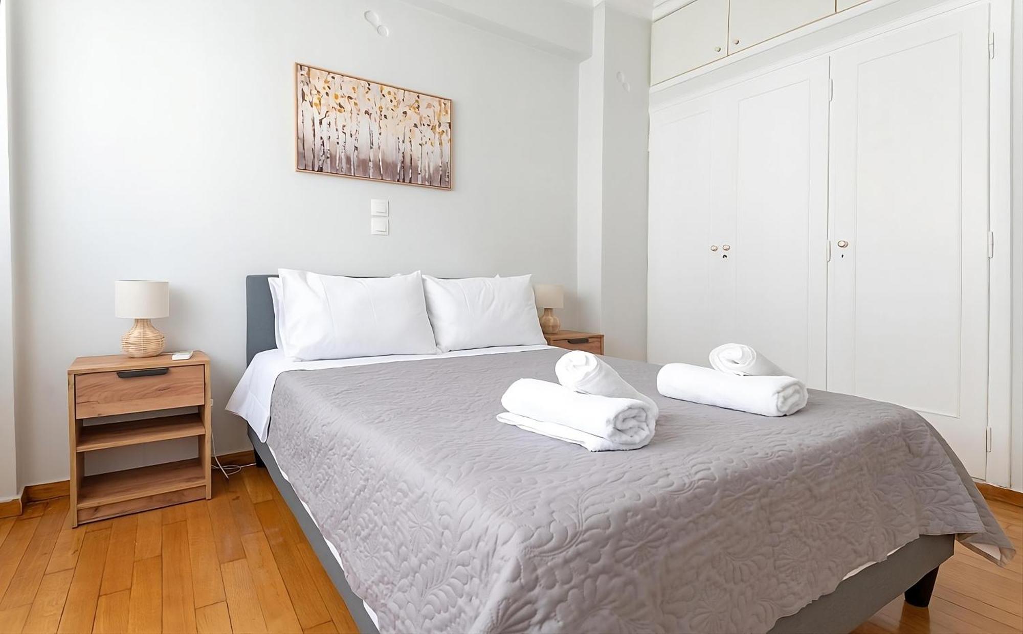 Entire Apt, 3Rd Floor, 1 Bedroom Athene Buitenkant foto