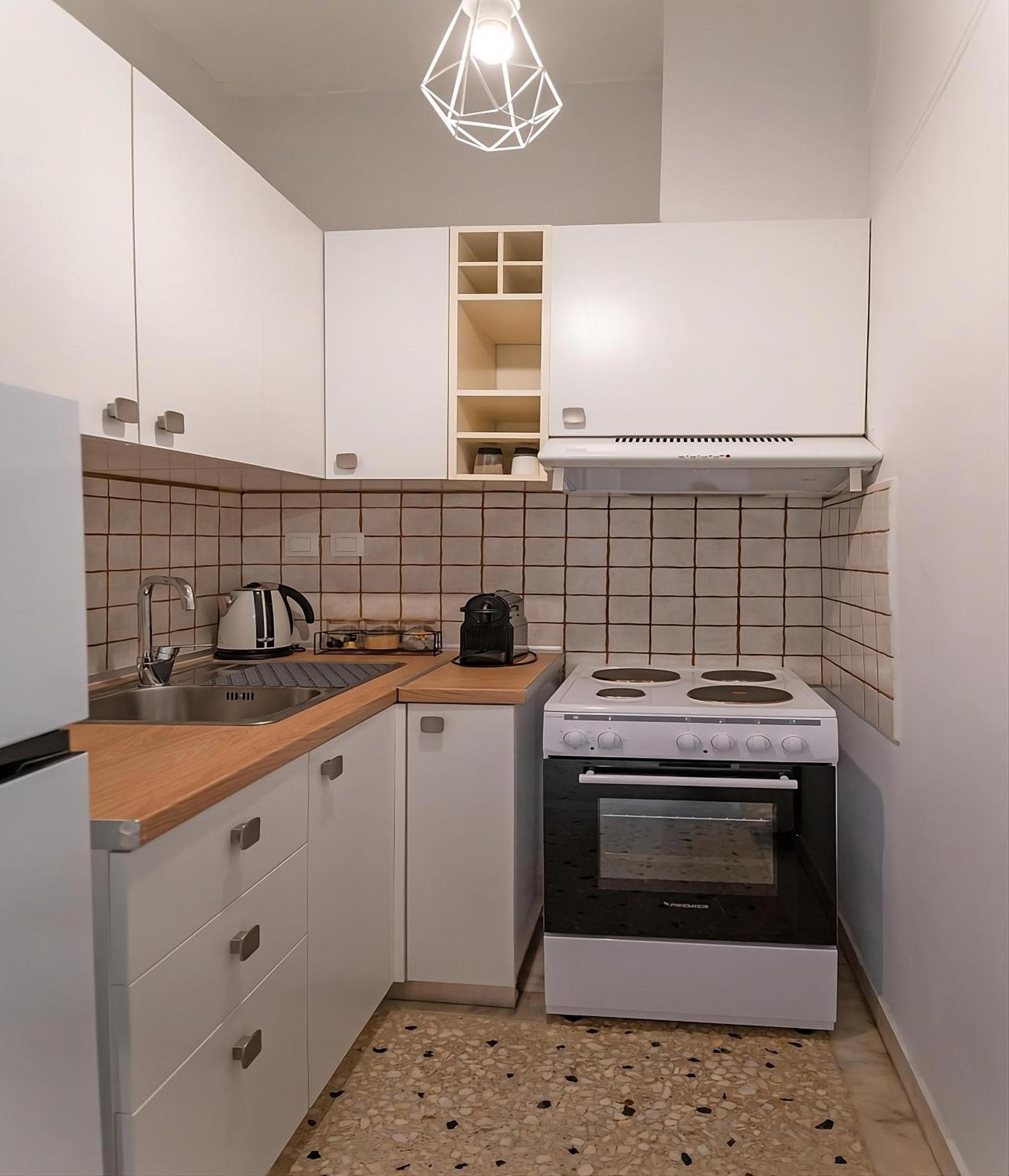 Entire Apt, 3Rd Floor, 1 Bedroom Athene Buitenkant foto